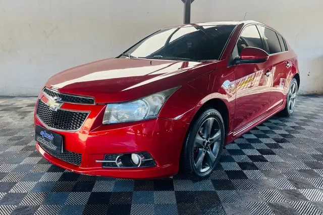 Carro Chevrolet Cruze 2014 HB Sport LTZ 1.8 16V FlexP. 5p Mec