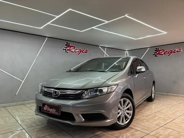 Carro Honda Civic 2013 New  LXS 1.8 16V i-VTEC (Flex)