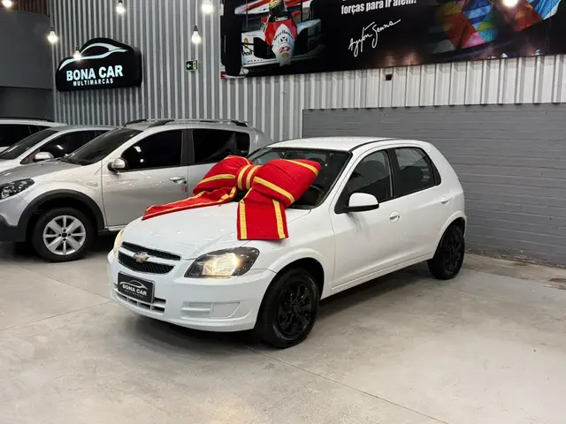 Carro Chevrolet Celta 2015 LT 1.0 (Flex)