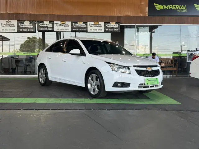 Carro Chevrolet Cruze 2012 LT 1.8 16V Ecotec (Flex)