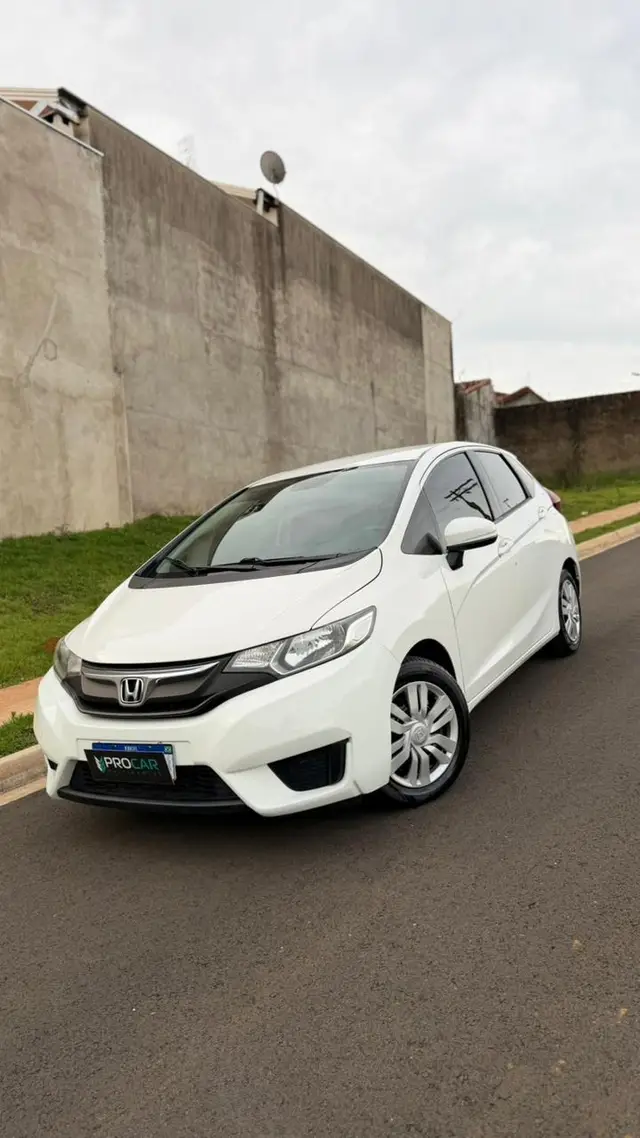 Carro Honda Fit 2015 1.5 16v DX (Flex)