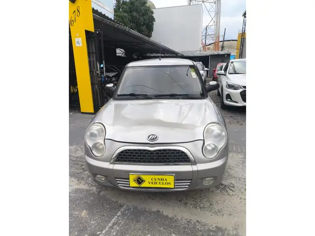 Carro Lifan 320 2011 1.3 16 V