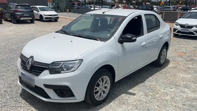 Carro Renault Logan 2025 Zen 1.0