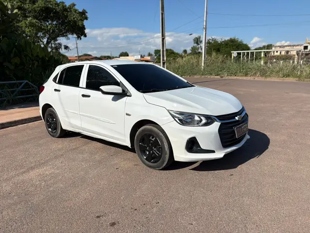 Carro Chevrolet Onix 2020 1.0 (Flex)