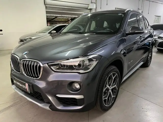 Carro BMW X1 2018 2.0 sDrive20i X-Line ActiveFlex