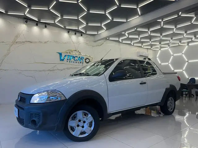 Carro Fiat Strada 2019 Hard Working 1.4 (Flex) (Cabine Dupla)