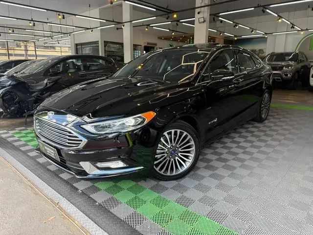 Carro Ford Fusion 2018 2.0 16V Hybrid Titanium (Aut)