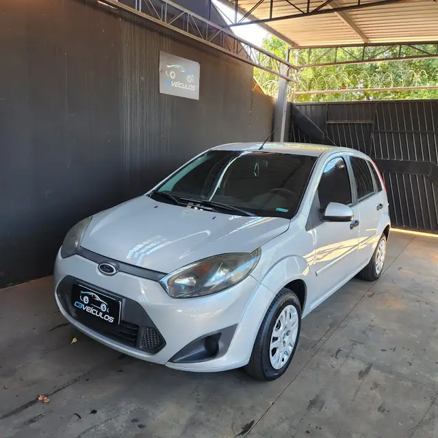 Carro Ford Fiesta Hatch 2012 1.0 (Flex)