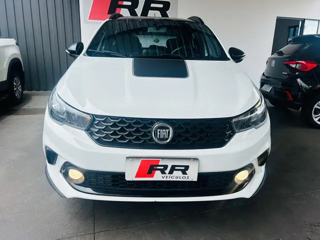 Carro Fiat Argo 2020 1.3 Trekking (Flex)