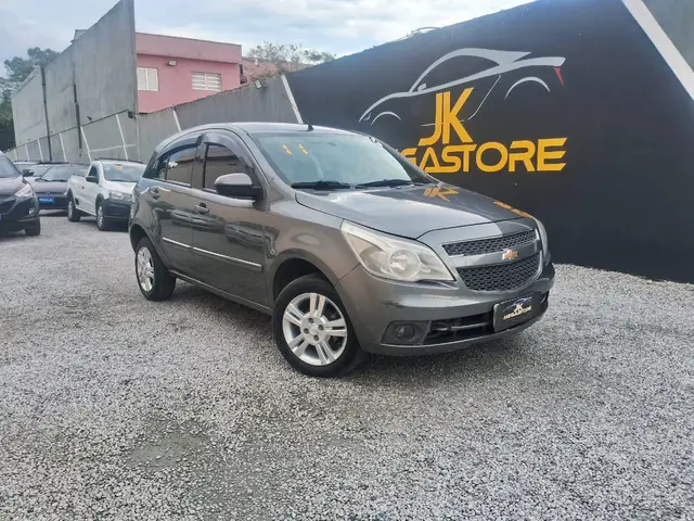 Carro Chevrolet Agile 2011 LTZ 1.4 8V (Flex)