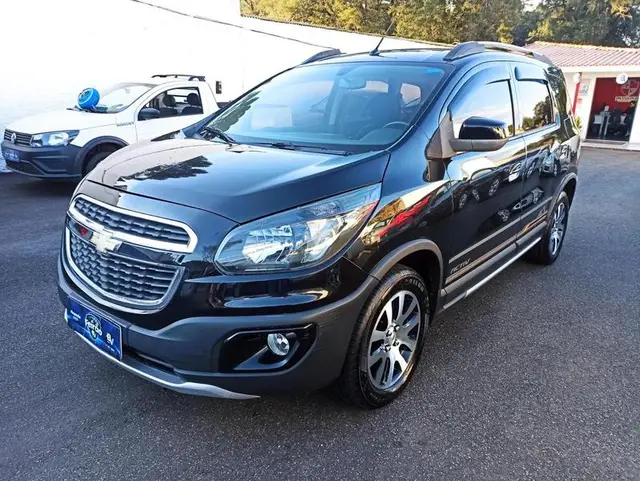 Carro Chevrolet Spin 2015 Activ  1.8 (Flex) (Aut)