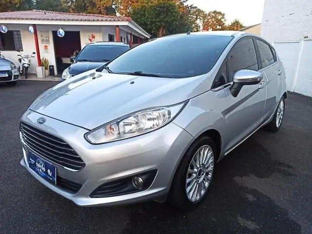 Carro Ford New Fiesta Hatch 2014 New Fiesta Titanium 1.6 16V PowerShift
