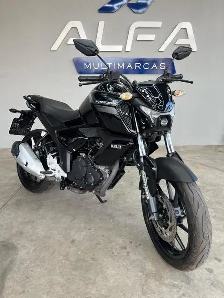 Moto Yamaha Fazer FZ15 2023 ABS