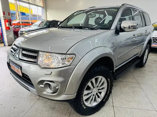 Carro Mitsubishi Pajero 2016 3.5 V6 HPE 4WD (Aut) (Flex)