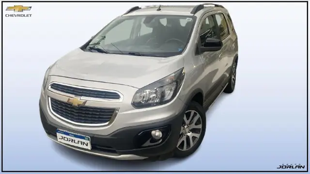 Carro Chevrolet Spin 2017 Activ 1.8 (Flex) (Aut)