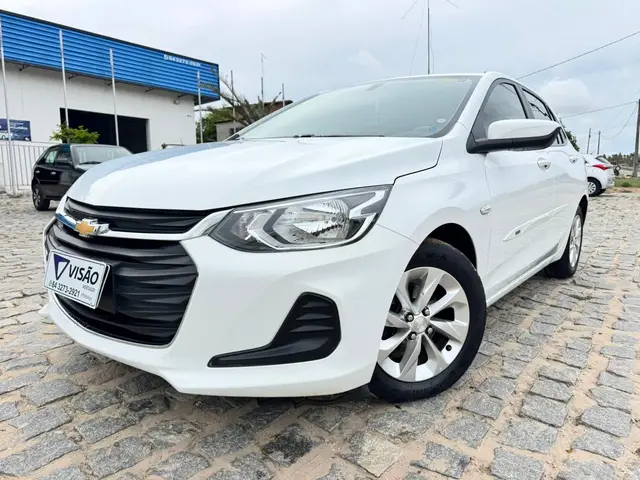 Carro Chevrolet Onix 2023 LT 1.0