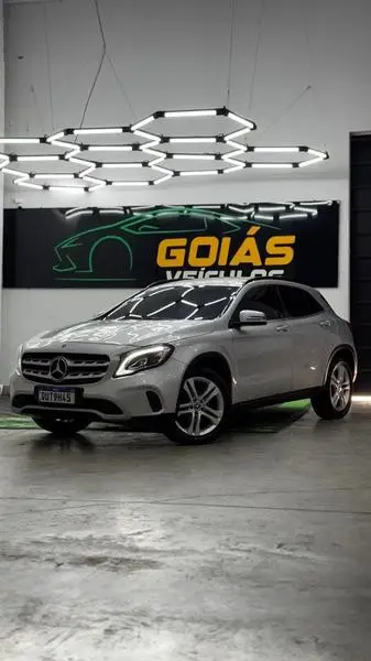 Carro Mercedes-Benz GLA 200 2019 GLA 200 1.6 Advance
