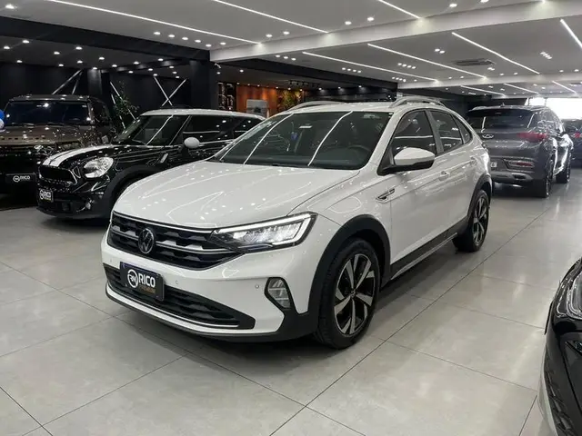 Carro Volkswagen Nivus 2024 Highline 200 TSI
