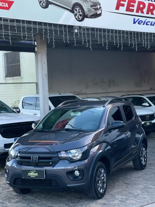 Carro Fiat Mobi 2025 Trekking 1.0
