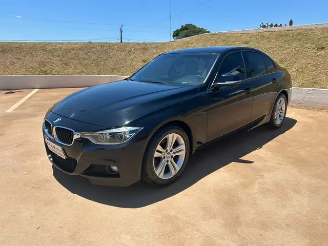 Carro BMW 320i 2016 320i M Sport ActiveFlex
