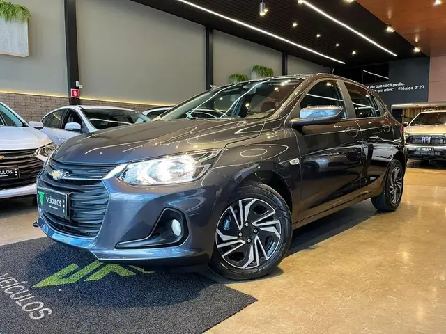 Carro Chevrolet Onix 2024 LT 1.0