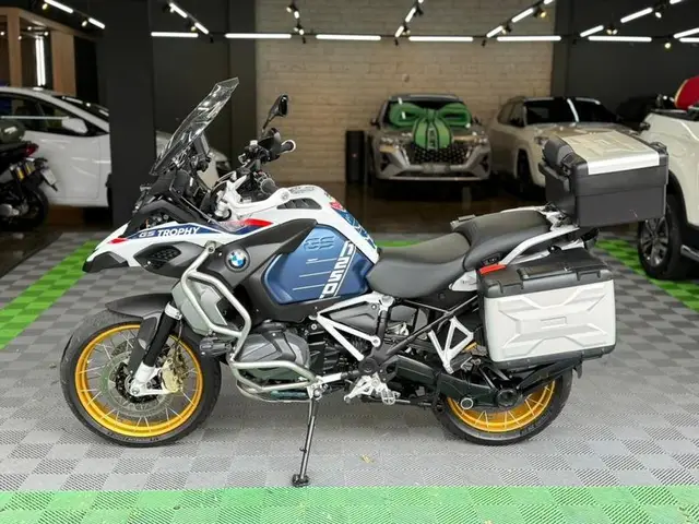 Moto BMW R 1250 GS 2023 Adventure Premium Trophy
