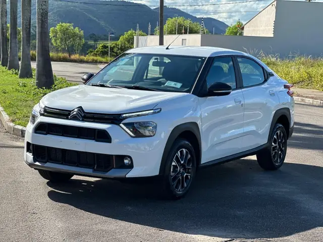 Carro Citroën Basalt 2026 Shine Turbo 200 (Aut.)