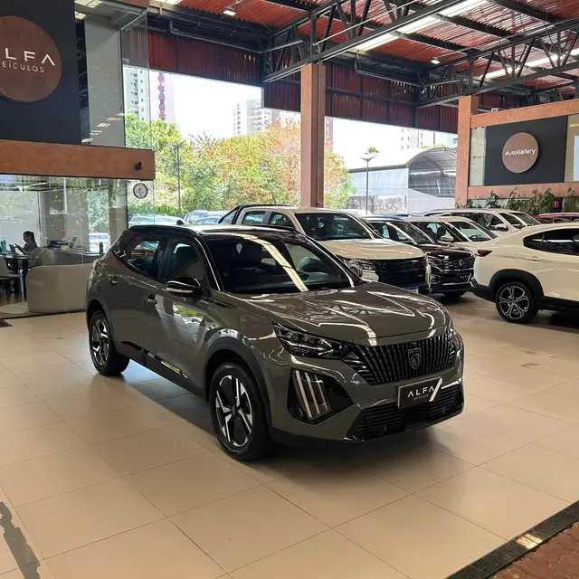 Carro Peugeot 2008 2025 GT 1.0 turbo