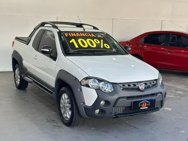 Carro Fiat Strada 2017 Adv. Ext./ Ext.1.8 LOCKER Flex CE