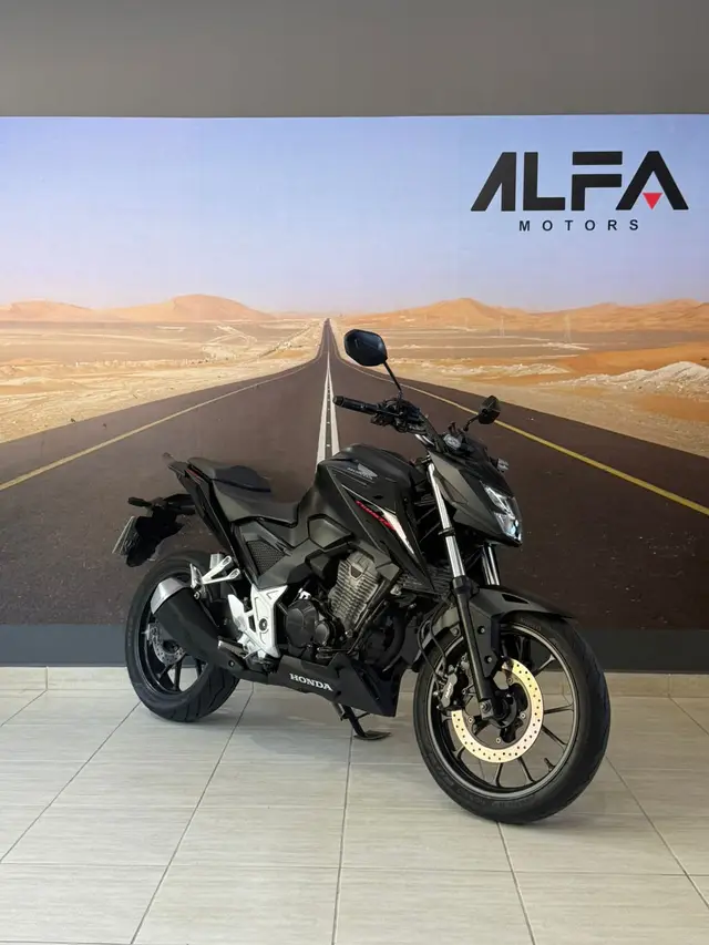 Moto Honda CB 300F Twister 2024 (CBS)