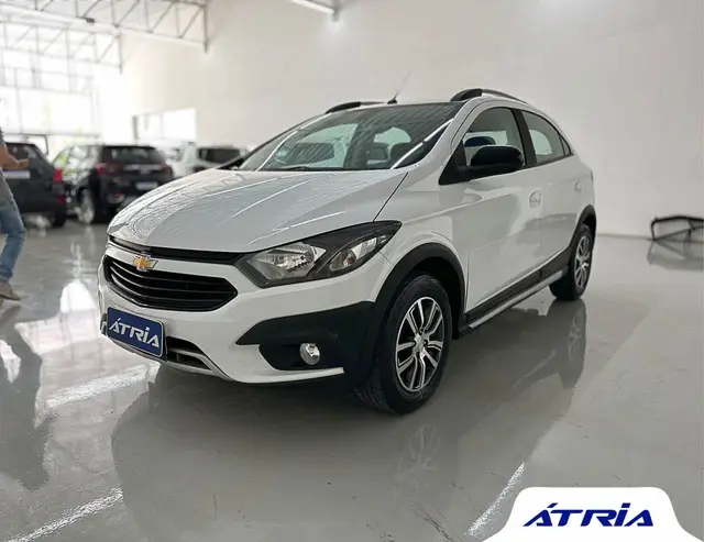 Carro Chevrolet Onix 2018 1.4 Activ SPE/4 (Aut)
