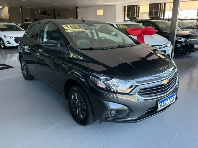 Carro Chevrolet Onix 2019 1.0 LT SPE/4