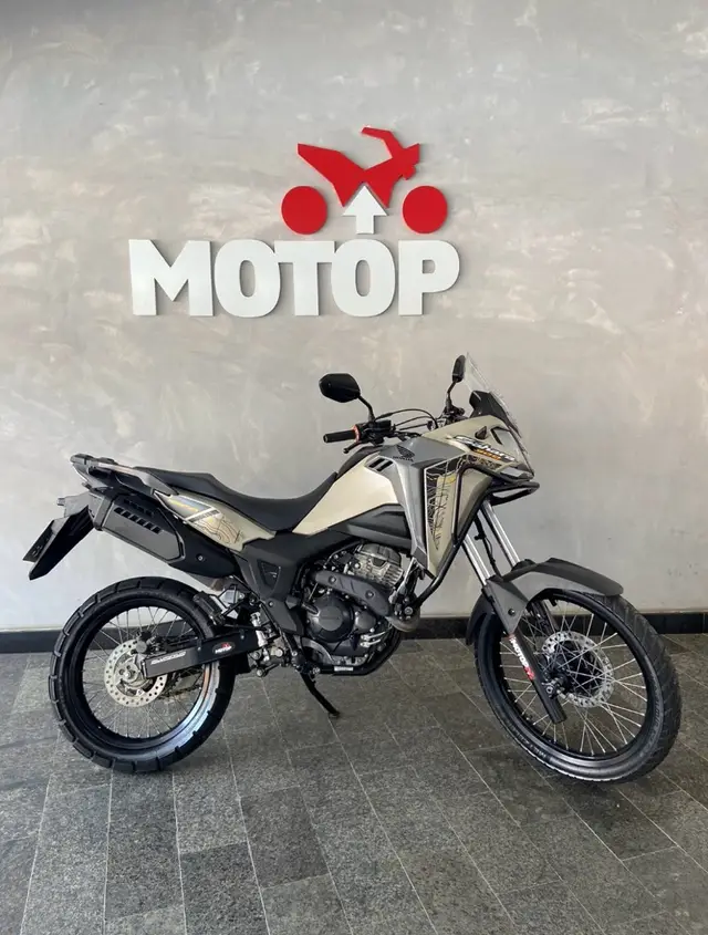 Moto Honda XRE Sahara 300 2024 Adventure