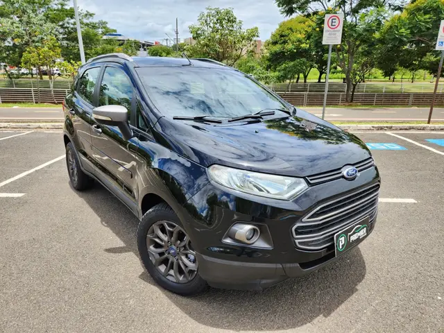 Carro Ford EcoSport 2014 Ecosport Freestyle Plus 1.6 16V (Flex)