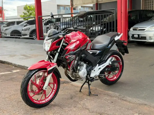 Moto Honda CB 250F Twister 2021 (CBS)