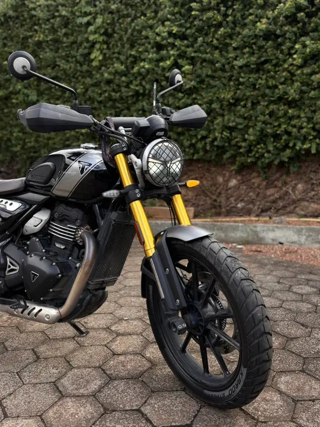 Moto Triumph Scrambler 400 X 2025 ABS