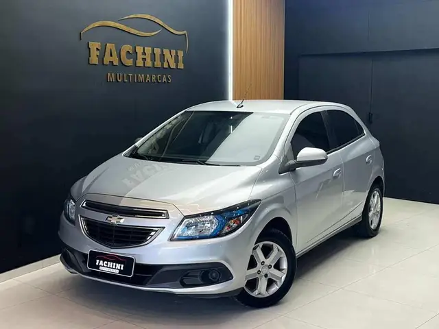 Carro Chevrolet Onix 2013 1.4 LT SPE/4