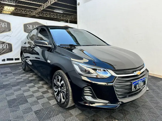 Carro Chevrolet Onix Plus 2024 1.0 Turbo (Aut.)