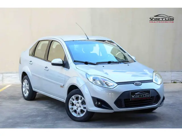 Carro Ford Fiesta Hatch 2011 1.6 (Flex)