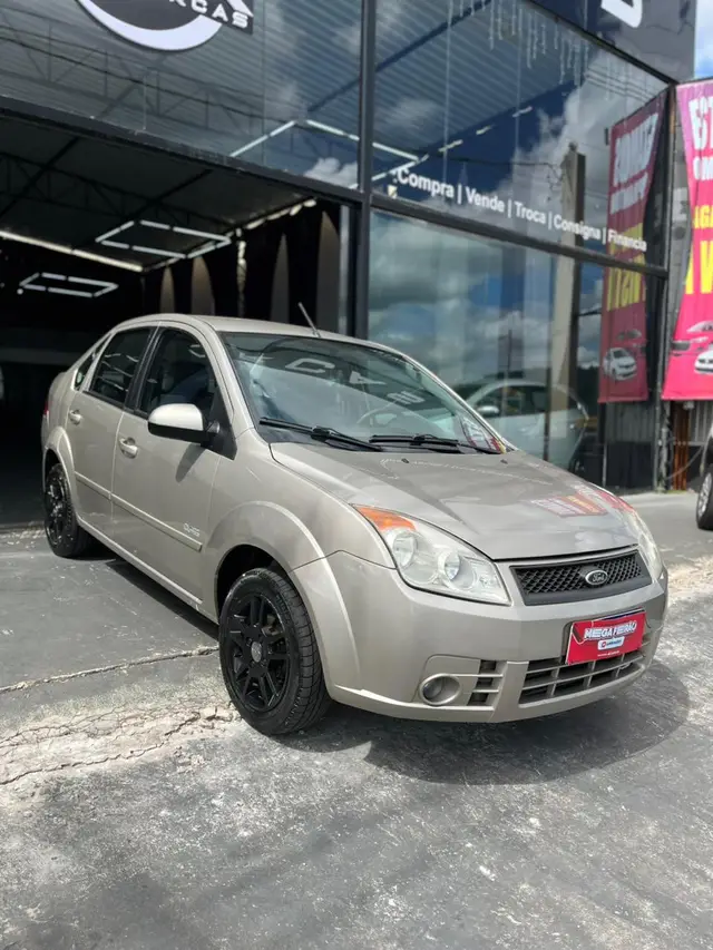 Carro Ford Fiesta Sedan 2009 1.6 (Flex)