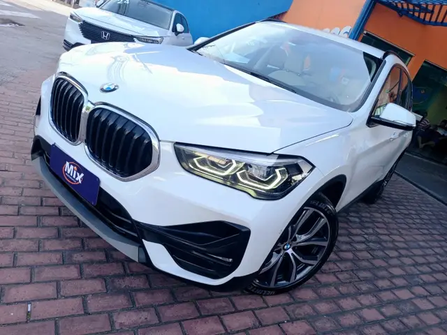 Carro BMW X1 2022 sDrive20i X-Line 2.0 Turbo (Flex) (Aut)