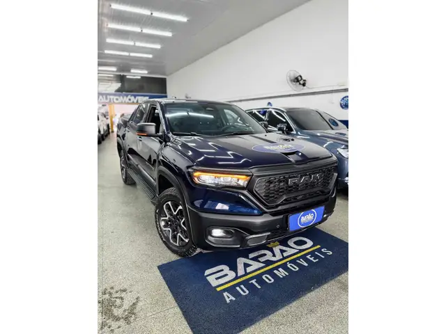 Carro Ram Rampage 2024 Rebel 2.0 Turbo