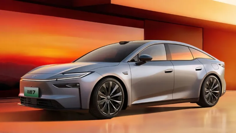 Novo sedan elétrico da Toyota é maior que Fiat Toro a preço de Honda City 