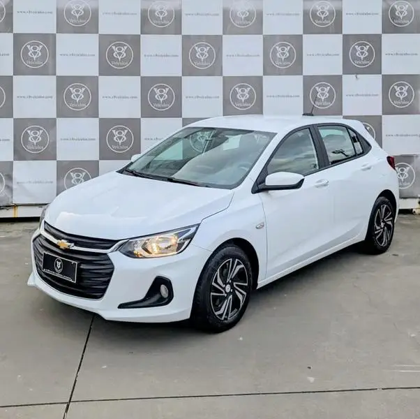 Carro Chevrolet Onix 2024 LT 1.0