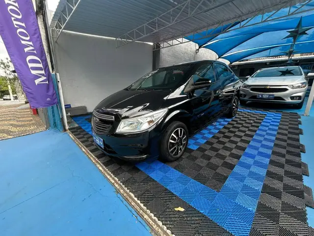 Carro Chevrolet Onix 2015 1.0 LS SPE/4