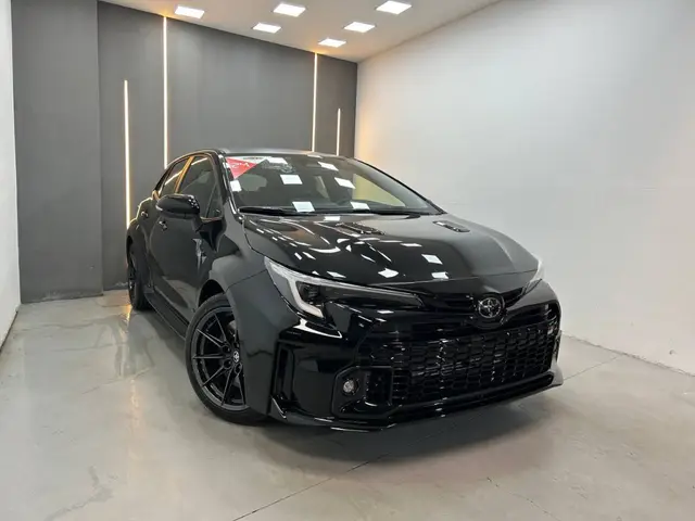 Carro Toyota GR Corolla 2024 Circuit 1.6 Turbo 4x4 Mec