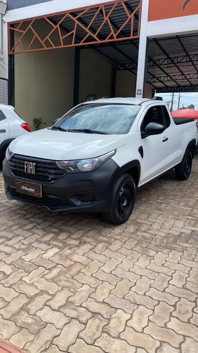 Carro Fiat Strada 2023 Endurance 1.4 Cabine Plus (Flex)