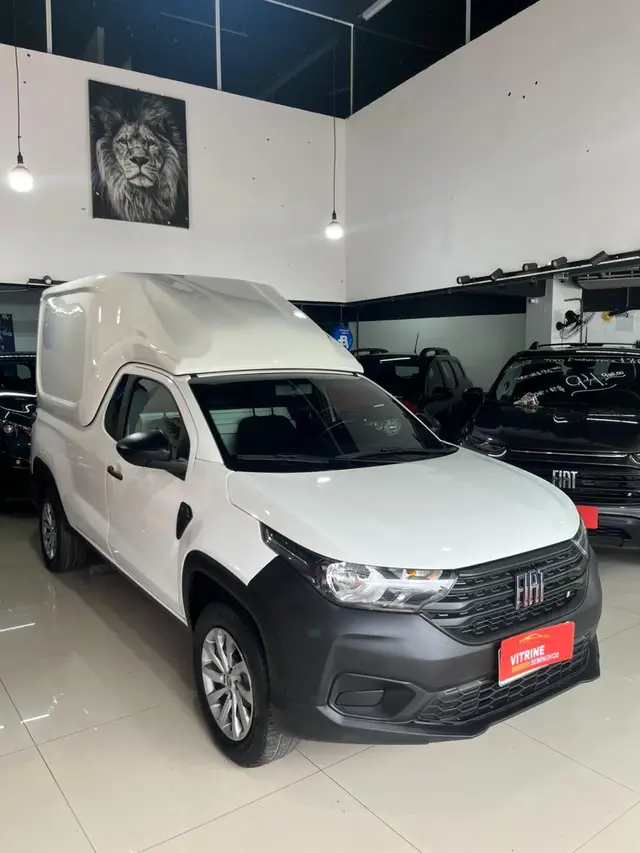 Carro Fiat Strada 2023 Endurance 1.4 Cabine Plus (Flex)