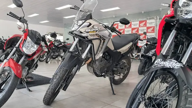 Moto Honda XRE 300 2025 Adventure