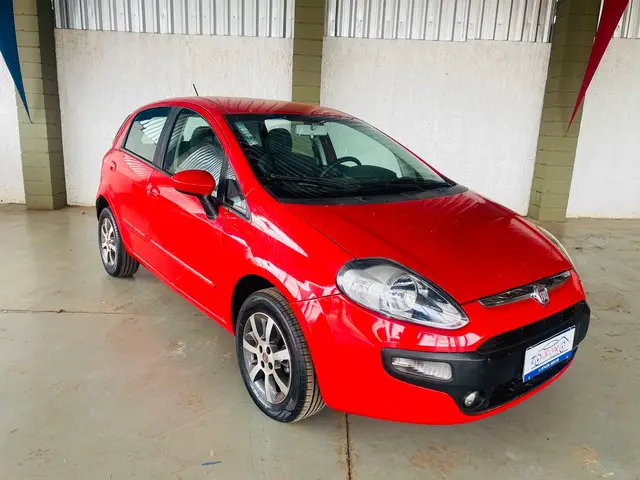 Carro Fiat Punto 2013 Attractive 1.4 (Flex)